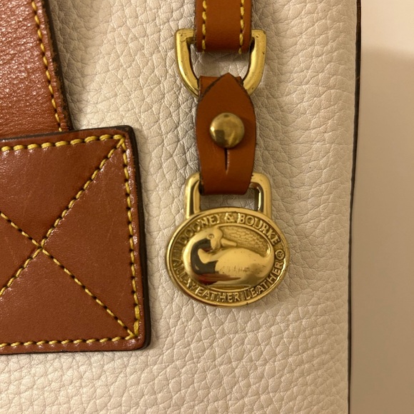Dooney & Bourke Cream and Tan Tote - Picture 3 of 12